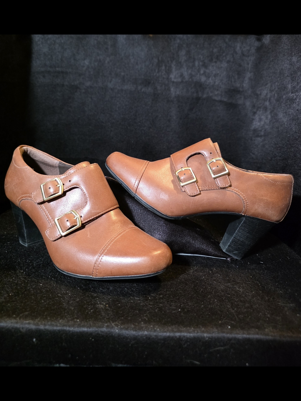 Clarks Double Buckle Brown Leather Heeled Oxfords Size 7.5m